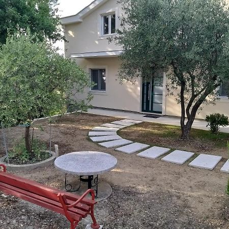 Apartamento Petivat Gardens Exterior foto
