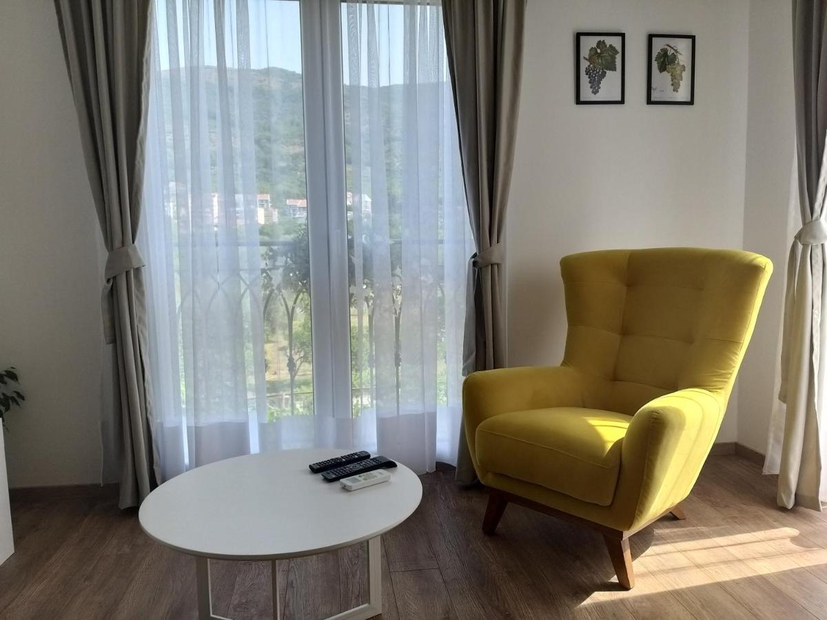 Apartamento Petivat Gardens Exterior foto