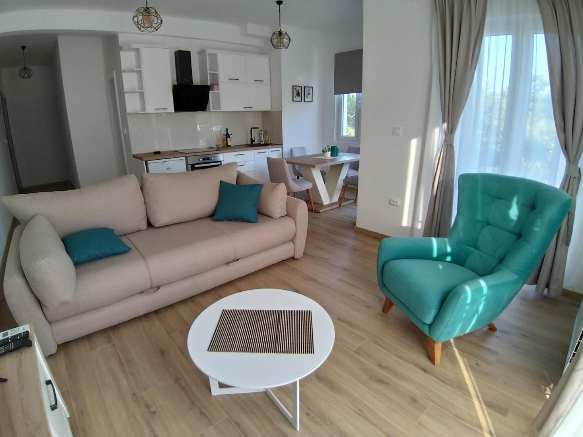 Apartamento Petivat Gardens Exterior foto