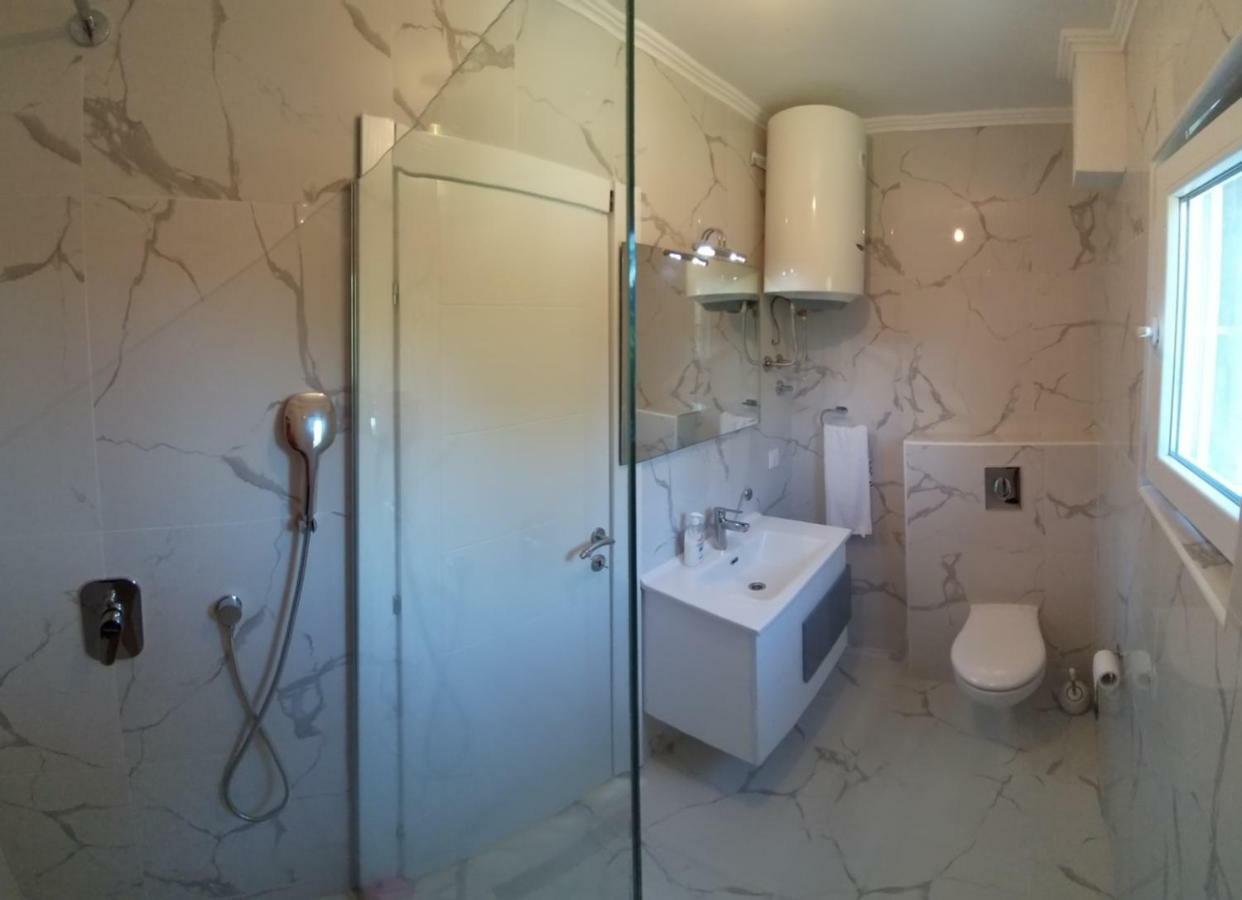 Apartamento Petivat Gardens Exterior foto
